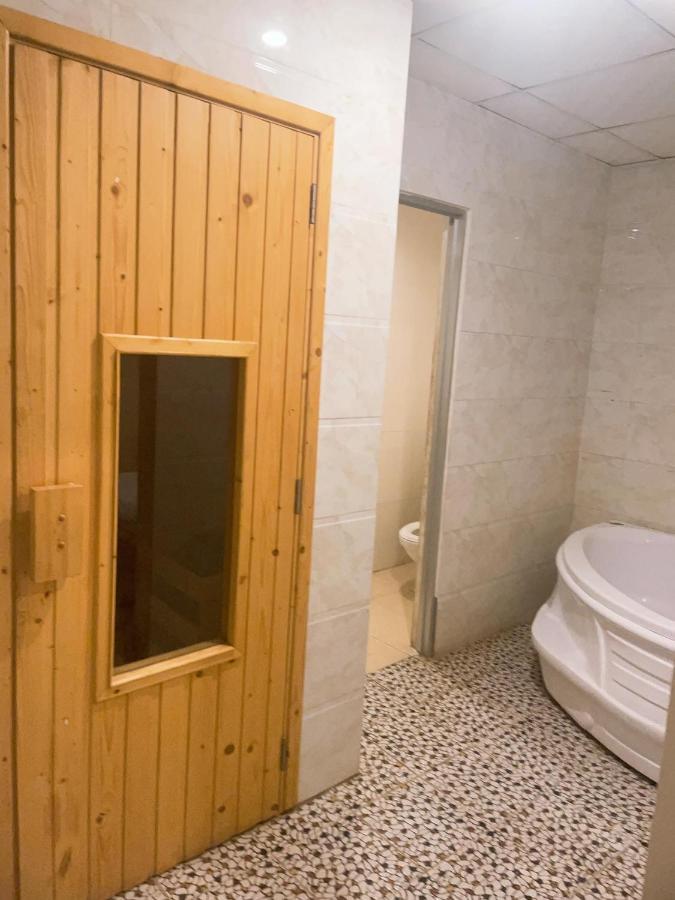 Hung Vuong Hotel Плей Ку Екстериор снимка